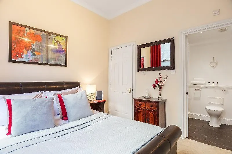 Deluxe Creechurch Lane Serviced Apartment London Hotel